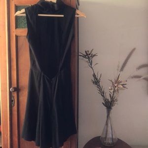 REFORMATION LITTLE BLACK DRESS XS